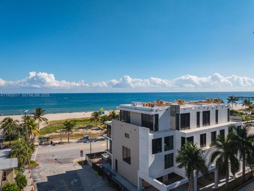 499 N Ocean Blvd # 3, Pompano Beach FL 33062