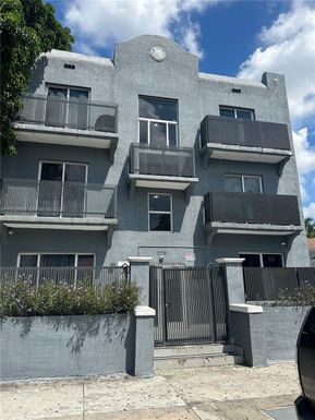 1129 NW 3rd St # 101, Miami FL 33128
