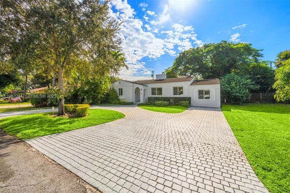 166 NW 100th Ter, Miami Shores FL 33150