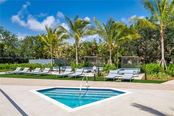 101 Diplomat Pkwy # 0508, Hallandale Beach FL 33009