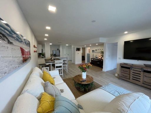 3944 NE 167th St # 107, North Miami Beach FL 33160