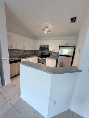 3650 N 56th Ave # 516, Hollywood FL 33021