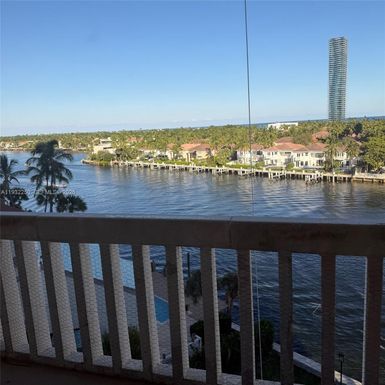 19355 Turnberry Way # 5K, Aventura FL 33180