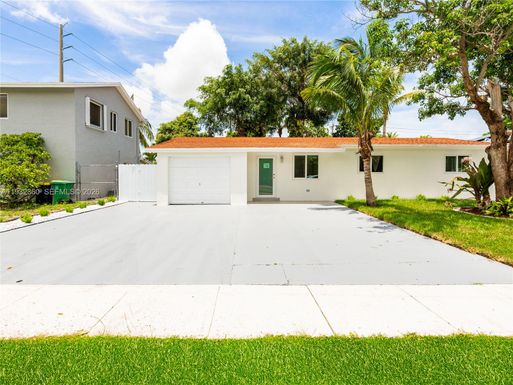 254 SW 4th St # 0, Dania Beach FL 33004