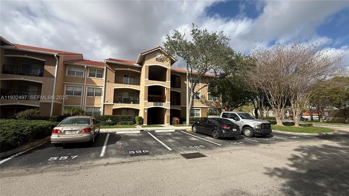 220 SW 116th Ave # 206, Pembroke Pines FL 33025