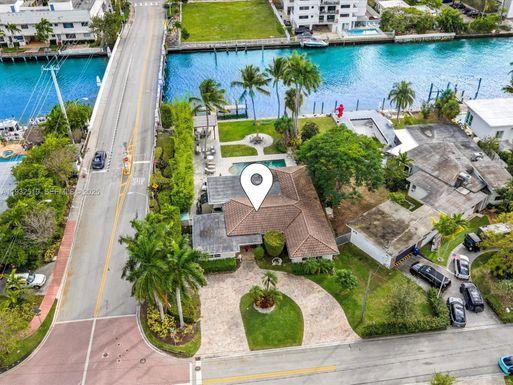1000 S Shore Dr, Miami Beach FL 33141
