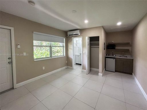 1255 SW 6th St # 16, Miami FL 33135