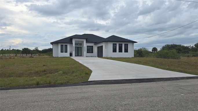 1317 HINES AVE, Other City - In The State Of Florida FL 33972