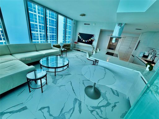 6899 Collins Ave # 1008, Miami Beach FL 33141