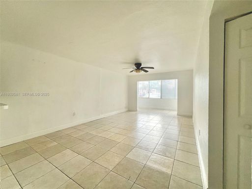 1305 W 46th St # 121, Hialeah FL 33012