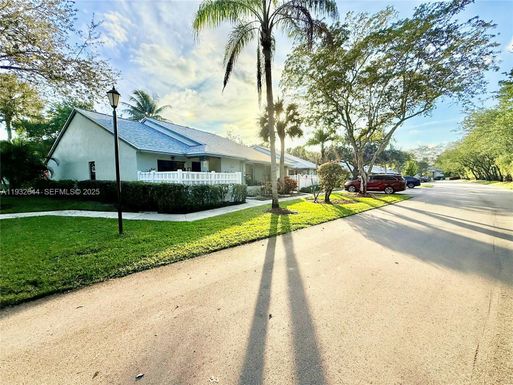 3899 N Carambola Cir N # 29126, Coconut Creek FL 33066