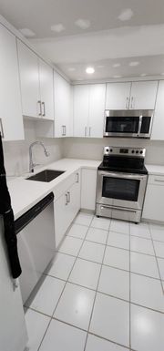 400 Kings Point Dr # 226, Sunny Isles Beach FL 33160