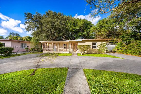763 NE 140 Street, North Miami FL 33161