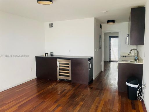 1550 Pennsylvania Ave # 112, Miami Beach FL 33139