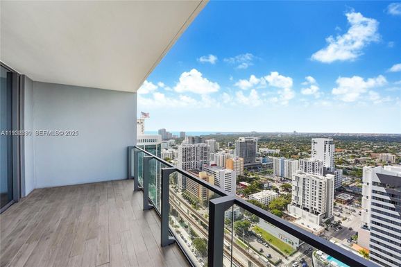88 SW 7th St # 2708, Miami FL 33130