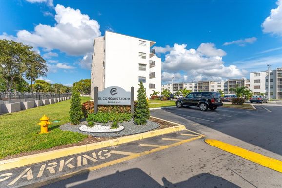 14180 SW 84th St # G, Miami FL 33183