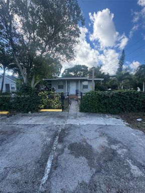 611 S 24th Ave # 6, Hollywood FL 33020