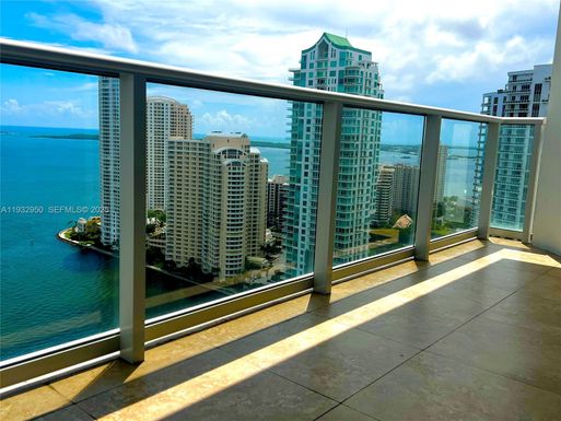 300 S Biscayne Blvd # 2912, Miami FL 33131