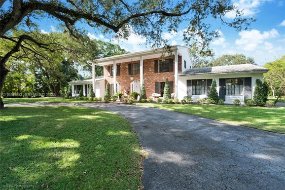10700 Old Cutler Rd, Coral Gables FL 33156