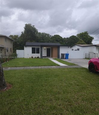 38 Edmund Rd # 1, West Park FL 33023