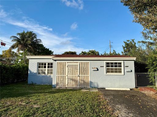 2023 NE 169th St, North Miami Beach FL 33162