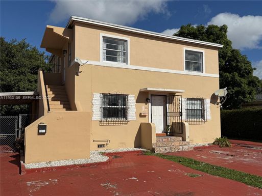 2313 NW 14th St # 3, Miami FL 33125
