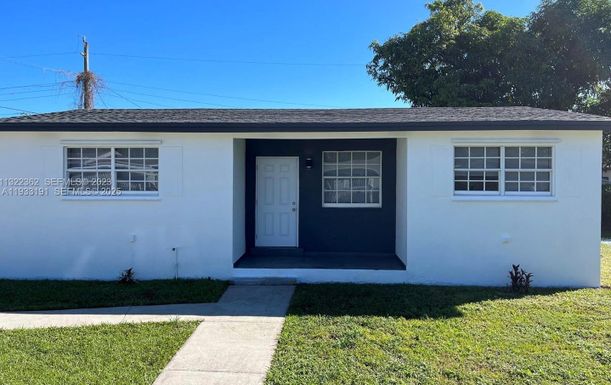 7625 NW 14th Ct, Miami FL 33147