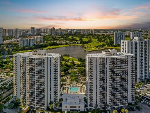 3701 N Country Club Dr # 1408, Aventura FL 33180