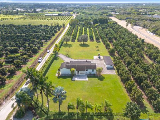 18900 SW 224th St, Miami FL 33170