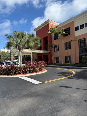 925 NE 30th Ter # 200, Homestead FL 33033