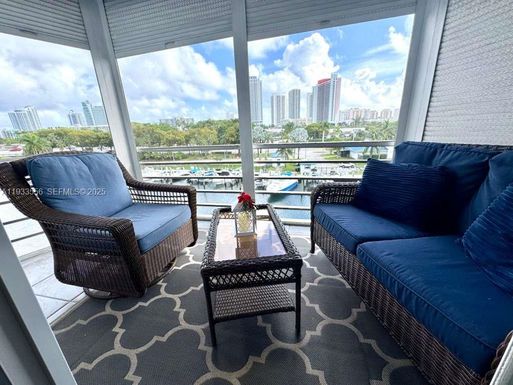 200 Diplomat Pkwy # 530, Hallandale Beach FL 33009