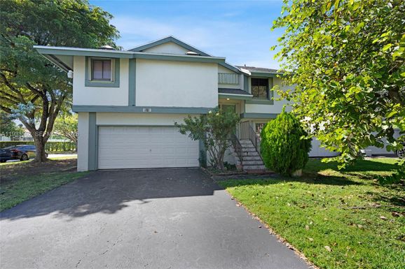 8531 Franjo Road, Cutler Bay FL 33189