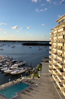 7904 West Dr # 803, North Bay Village FL 33141