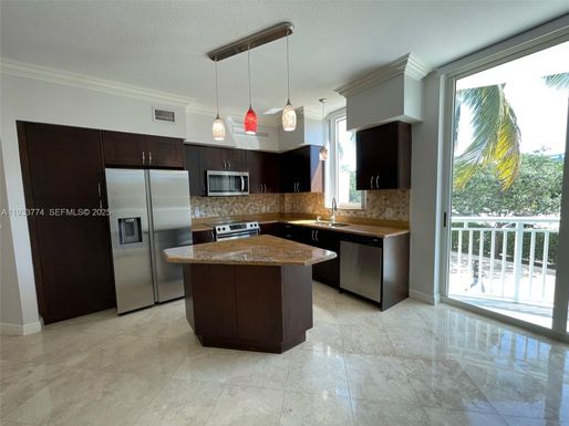 1755 E Hallandale Beach Blvd. # 6E, Hallandale Beach FL 33009