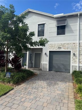 817 NW 3rd Way, Pompano Beach FL 33060