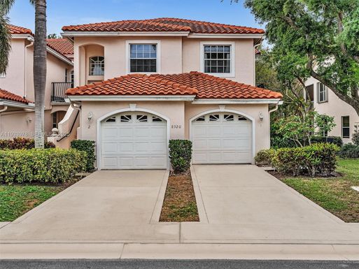 8520 Via Romana # 82U, Boca Raton FL 33496