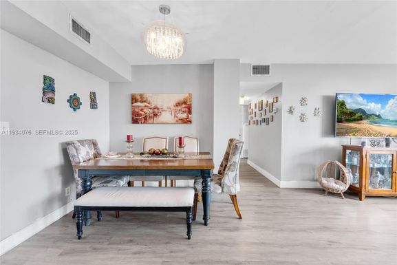 2025 NE 164th St # 808, North Miami Beach FL 33162