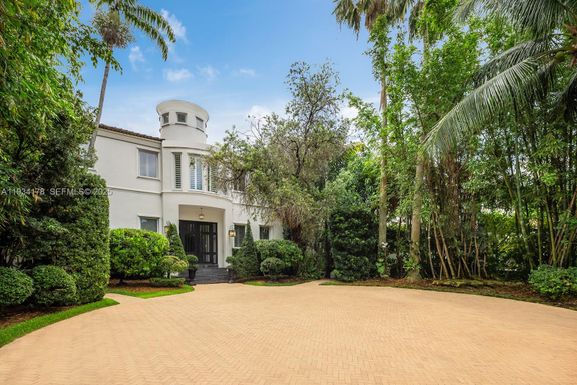 315 E San Marino Dr, Miami Beach FL 33139