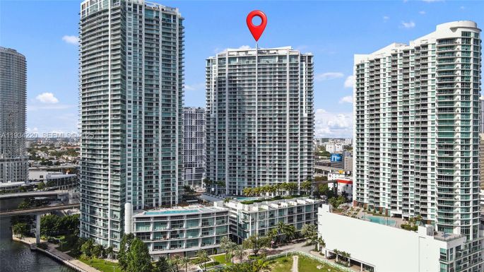 90 SW 3rd St # 2109, Miami FL 33130