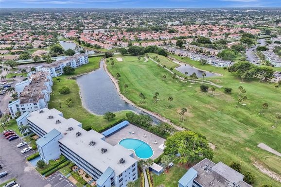 7684 NW 18th St # 202, Margate FL 33063