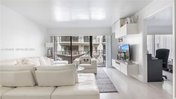 2029 N Ocean Blvd # 404, Fort Lauderdale FL 33305