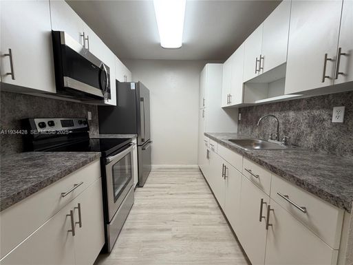 7101 Miami Lakes Dr # Q10, Miami Lakes FL 33014