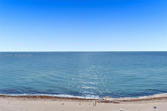 6917 Collins Ave # 503, Miami Beach FL 33141