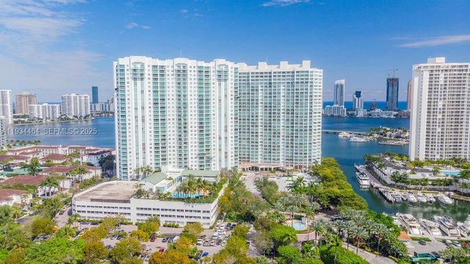 3301 NE 183rd St # 2303, Aventura FL 33160