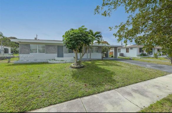 2960 SW 2nd Ct, Fort Lauderdale FL 33312