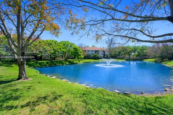 10161 W Sunrise Blvd # 304, Plantation FL 33322