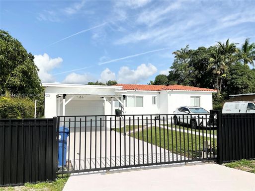 161 NW 145th St, Miami FL 33168