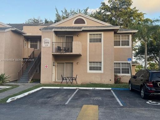 2091 NW 96th Ter # 13L, Pembroke Pines FL 33024