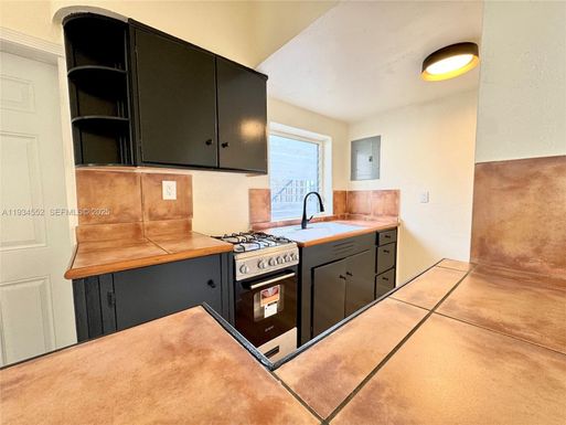 12287 NE 7th Ave # 3, North Miami FL 33161