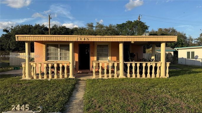 2445 NW 162nd Ter, Miami Gardens FL 33054